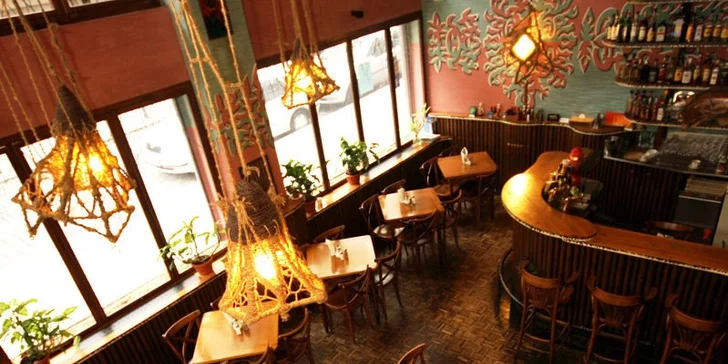 Voucher do restaurace Příčný řez v centru Prahy: 500 až 2000 Kč