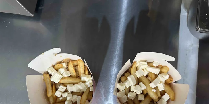 Kebab pro jednoho: klasik, dürüm, talíř či box s hranolky nebo rýží