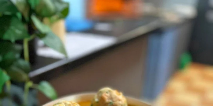 Dovolená v Jizerských horách: penzion ve Frýdlantu se snídaní, polopenzí nebo plnou penzí