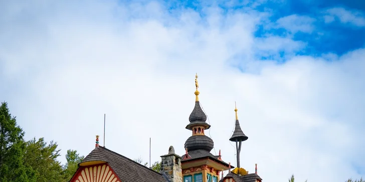 Jurkovičovy útulny na Pustevnách: pobyt se snídaní i večeří ve valašské restauraci Libušín