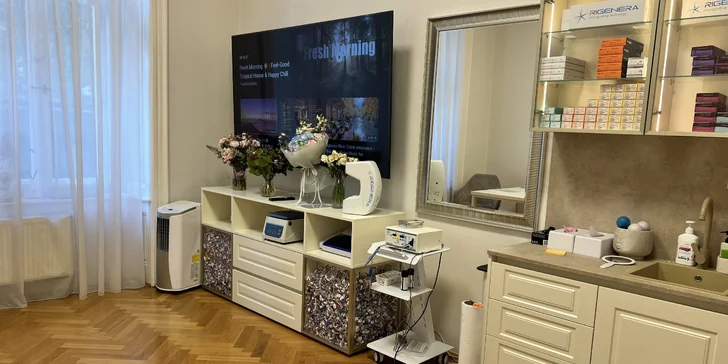 Omlazení pleti: mikrojehličkování s exosomy, biorevitalizace nebo radiofrekvenční lifting