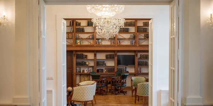 Příjemný pobyt na zámečku nedaleko Valtic a Lednice se snídaní a privátním wellness