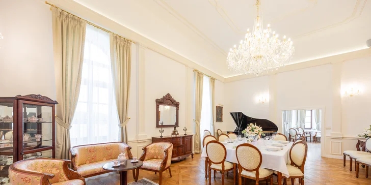 Příjemný pobyt na zámečku nedaleko Valtic a Lednice se snídaní a privátním wellness