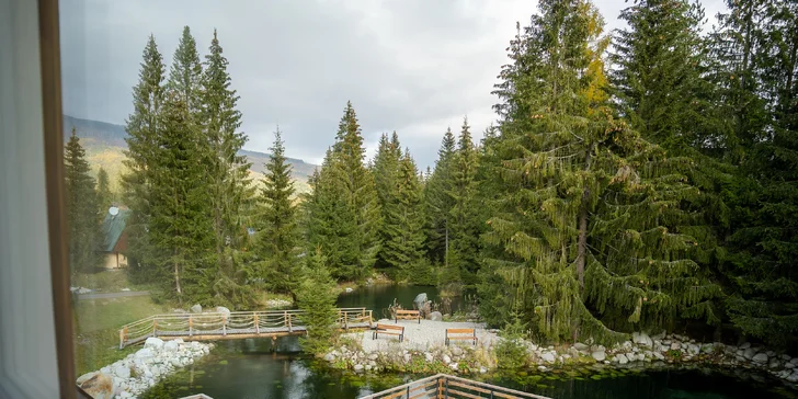 Resort u jezera na úpatí Vysokých Tater: relaxace s polopenzí i privátním wellness