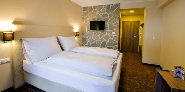 Rodinný hotel ve Slovenském ráji přímo u sjezdovky: polopenze i sleva do Aquacity Poprad