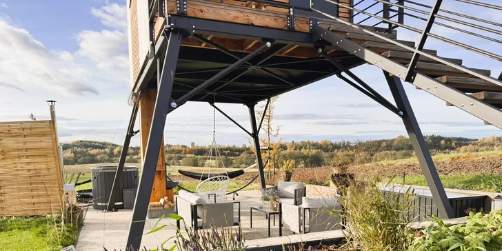 Romantika v srdci Českého ráje: moderní posed pro 2 osoby, sauna a koupací sud