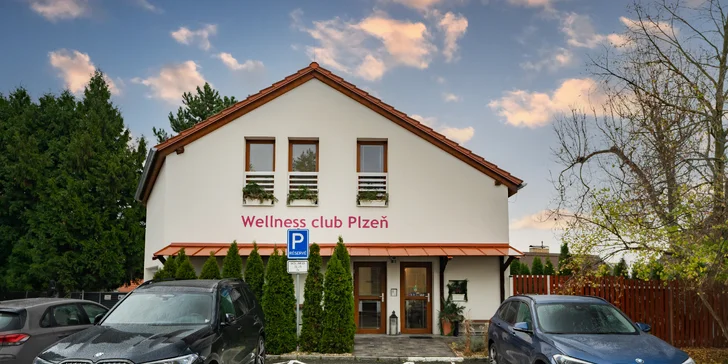 90–180 min. v privátním wellness i romantický balíček s lahví sektu