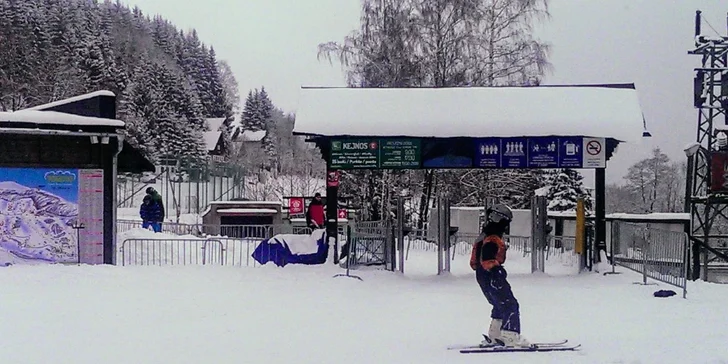 Pohodová dovolená v Krkonoších: horský hotel přímo u sjezdovky, polopenze