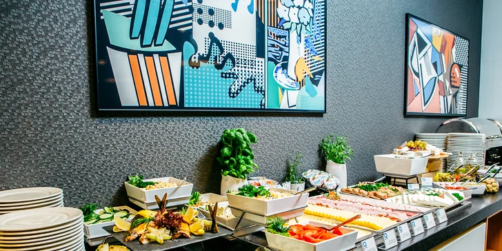 Pobyt v moderním hotelu se snídaní nebo polopenzí kousek od centra Krakova