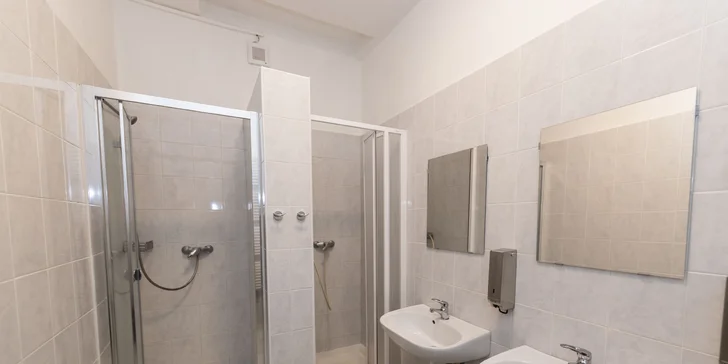 Aktivní rodinná dovolená u Adršpachu se snídaní nebo polopenzí