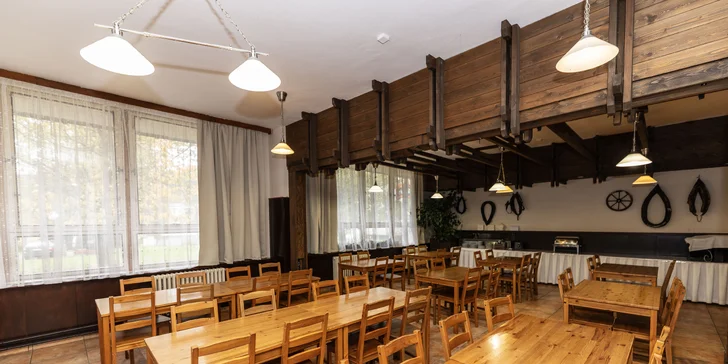 Aktivní rodinná dovolená u Adršpachu se snídaní nebo polopenzí