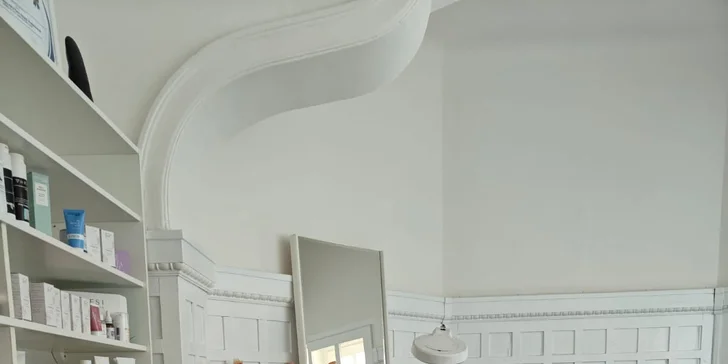 Profesionální péče o pleť a tělo: přístrojová anticelulitidní masáž nebo IPL omlazení