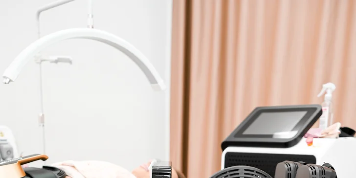 Zpevněte své tělo s revoluční procedurou EMS Zero Pro: 1 nebo až 10 ošetření