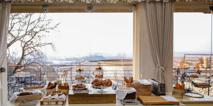 Nezapomenutelný pobyt v luxusním hotelu pod Zoborem s volným vstupem do wellness