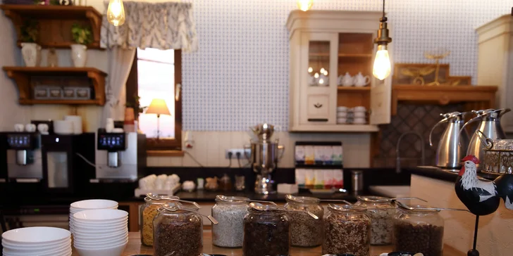 Nezapomenutelný pobyt v luxusním hotelu pod Zoborem s volným vstupem do wellness