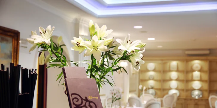 Nezapomenutelný pobyt v luxusním hotelu pod Zoborem s volným vstupem do wellness