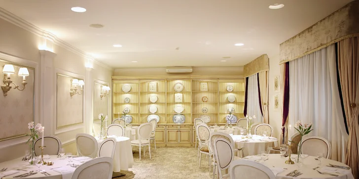 Nezapomenutelný pobyt v luxusním hotelu pod Zoborem s volným vstupem do wellness