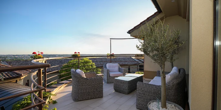 Nezapomenutelný pobyt v luxusním hotelu pod Zoborem s volným vstupem do wellness