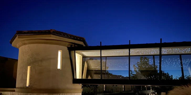 Nezapomenutelný pobyt v luxusním hotelu pod Zoborem s volným vstupem do wellness