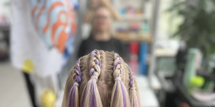 Copánky, čelenka i vysoký culík z kanekalonu v barvě dle výběru pro děti i dospělé