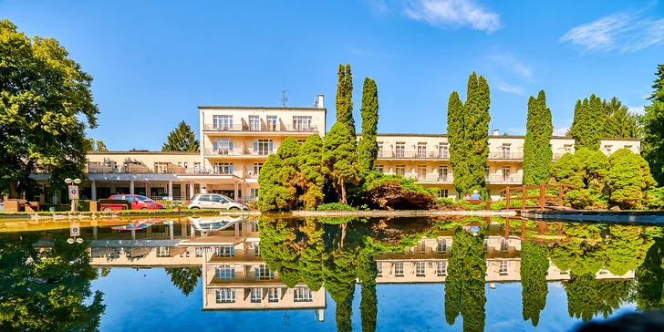 Pobyt v Lázních Sliač s balíčkem léčebných procedur, plnou penzí a vstupem do Holidaypark Kováčová