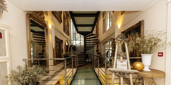 Pobyt v Karlových Varech se snídaní či polopenzí, neomezeným wellness i masáží