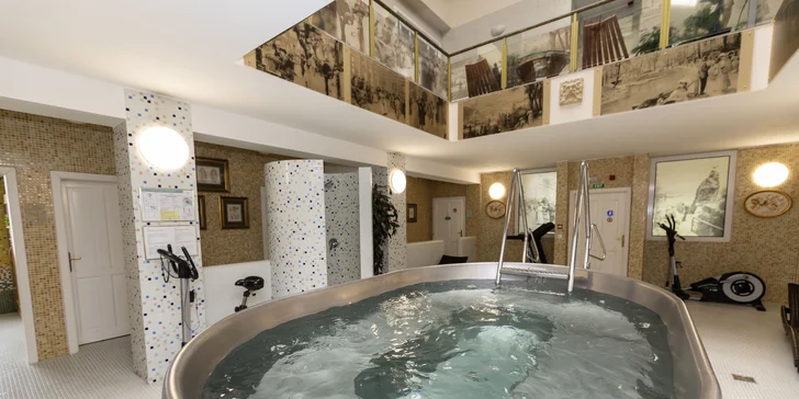 Pobyt v Karlových Varech se snídaní či polopenzí, neomezeným wellness i masáží