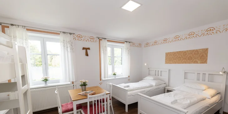 Penzion v Jeseníkách: lokalita na úpatí Rychlebských hor, snídaně, možnost sauny i večeří