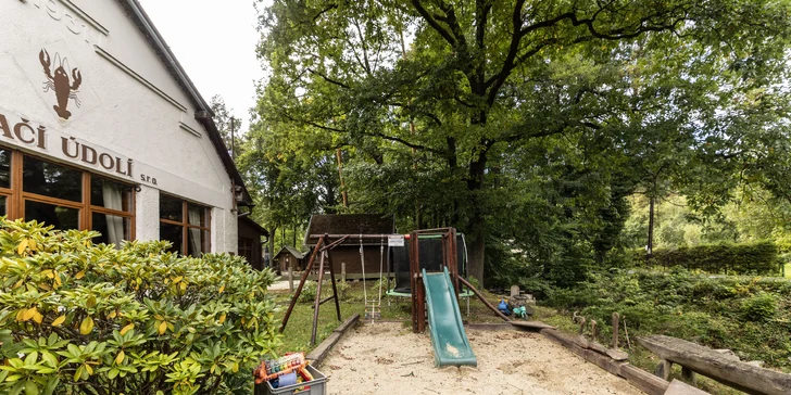 Penzion v Jeseníkách: lokalita na úpatí Rychlebských hor, snídaně, možnost sauny i večeří