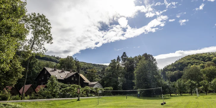 Penzion v Jeseníkách: lokalita na úpatí Rychlebských hor, snídaně, možnost sauny i večeří