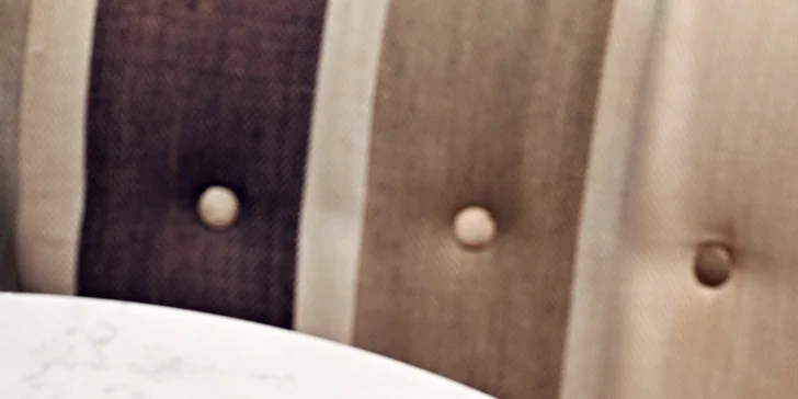 Tříchodové menu pro dva v iglú: carpaccio, roastbeef či quesadilla, dort Napoleon i lahev vína