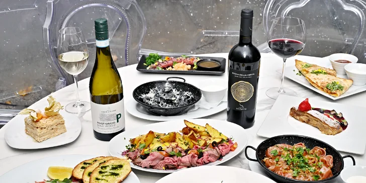 Tříchodové menu pro dva v iglú: carpaccio, roastbeef či quesadilla, dort Napoleon i lahev vína