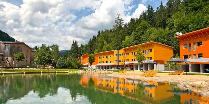 Resort Špindl pod Medvědínom: hotel pri lanovke, raňajky alebo polpenzia, vstupy do aquaparku