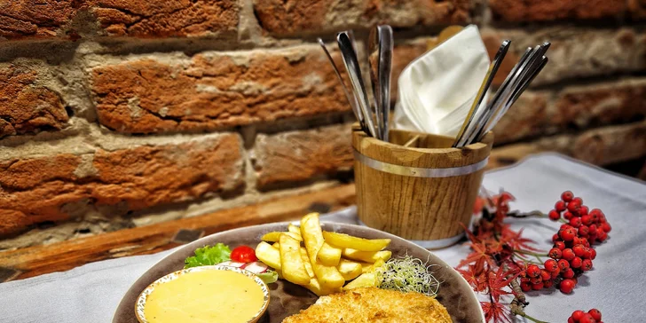 7chodové řízkové menu a valašské speciality pro 2 osoby