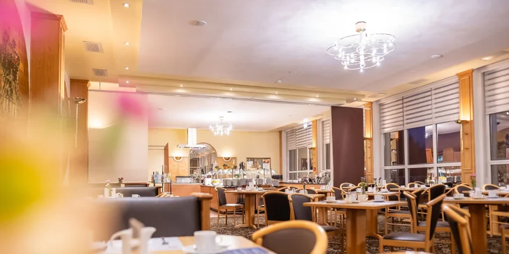 Adult friendly hotel v německých Krušných horách: snídaně či polopenze, wellness i lyže a výlety