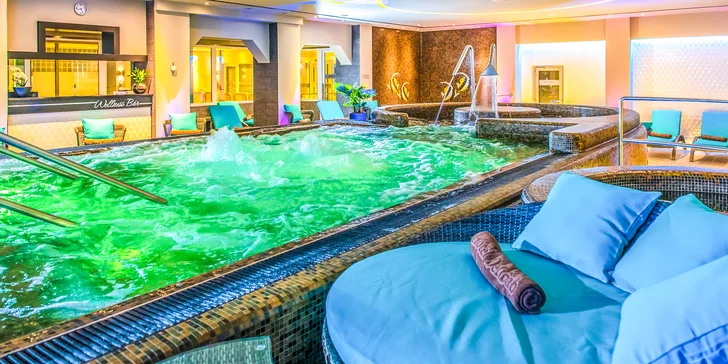 Božský relax u největšího lázeňského komplexu v Evropě: noblesní 4* hotel v Hajdúszoboszló se stravou