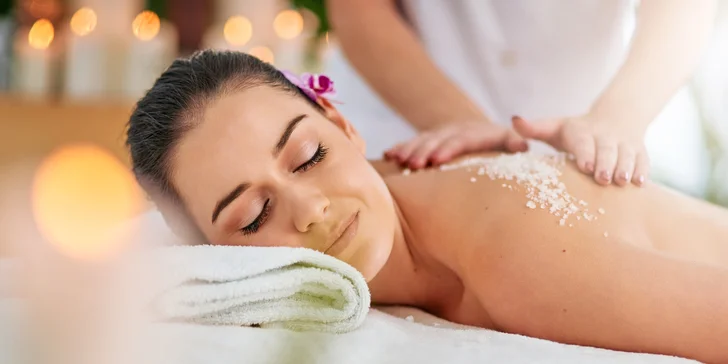 Balíčky plné relaxace pro 1 či 2 osoby: masáž, zábalová rukavice, vibrační plošina aj.