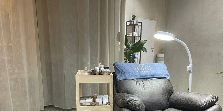 Pánské stříhání vlasů i vousů či premium balíček v salonu v Nuslích