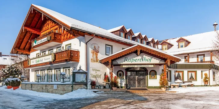 Parádní bavorský relax: 3* hotel nedaleko Salcburku, polopenze, neomezený wellness