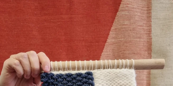 Odpočinkové kurzy tkaní: úplné základy, tvorba podtácku i tapiserie