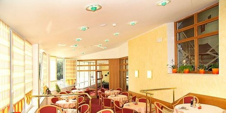 Až 6 dní relaxace v Hotelu Riviera u Karlových Varů