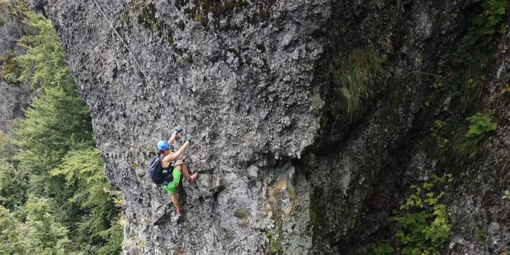 Skupinové ferratové kurzy s certifikovaným instruktorem na Slovensku pro pokročilé