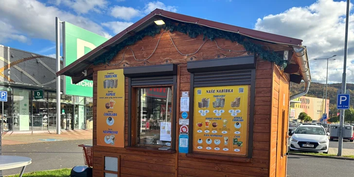 Klasický či oříškový trdelník s horkým nápojem podle výběru