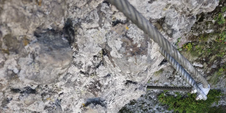 Skupinové ferratové kurzy s certifikovaným instruktorem na Slovensku pro pokročilé