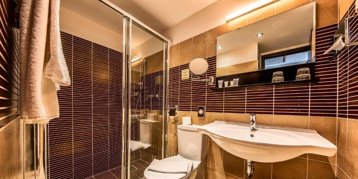 Odpočinek v Budapešti: 4* hotel v centru města se snídaní, kousek od termálních lázní