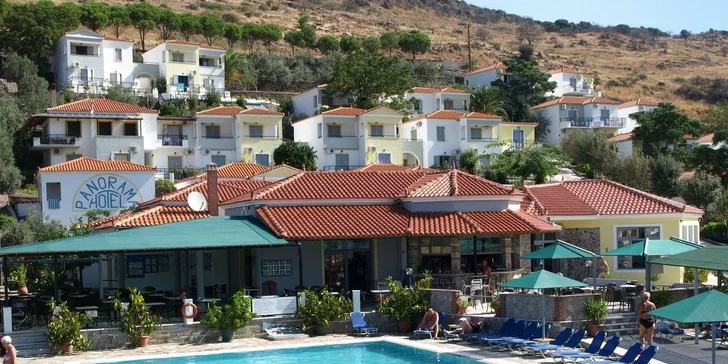 Dovolená na ostrově Lesbos: hotel kousek od pláže, snídaně, bazén i letenky