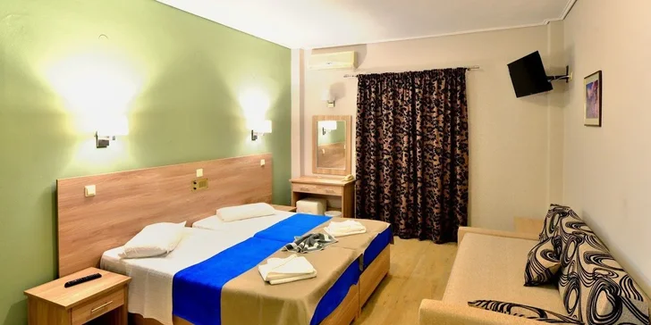 Dovolená na ostrově Lesbos: hotel kousek od pláže, snídaně, bazén i letenky