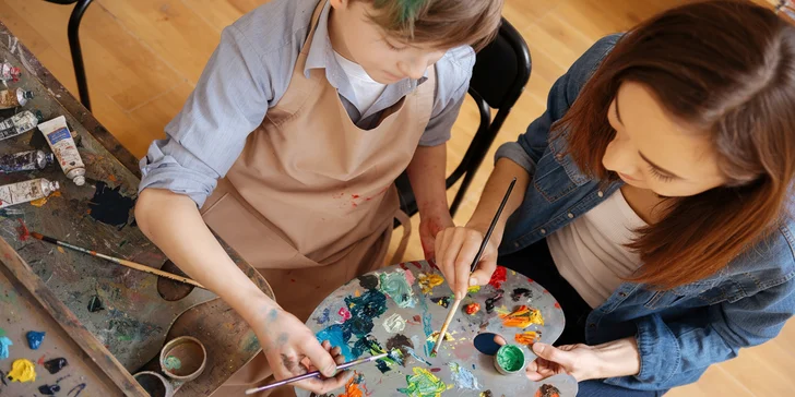 Dejte prostor své fantazii: workshop malování bez hranic, pro jednotlivce i rodiče a dítě