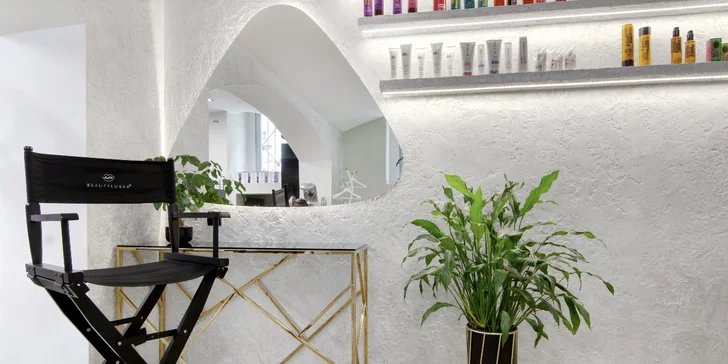 Kosmetické ošetření na Vinohradech: hloubkové čištění, revitalizace, bioplasma i peeling