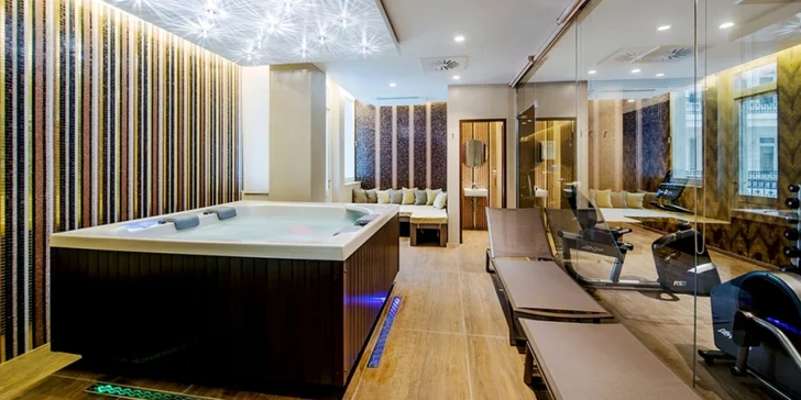 Hotel v centru Budapešti: snídaně v michelinské restauraci a neomezený vstup do wellness